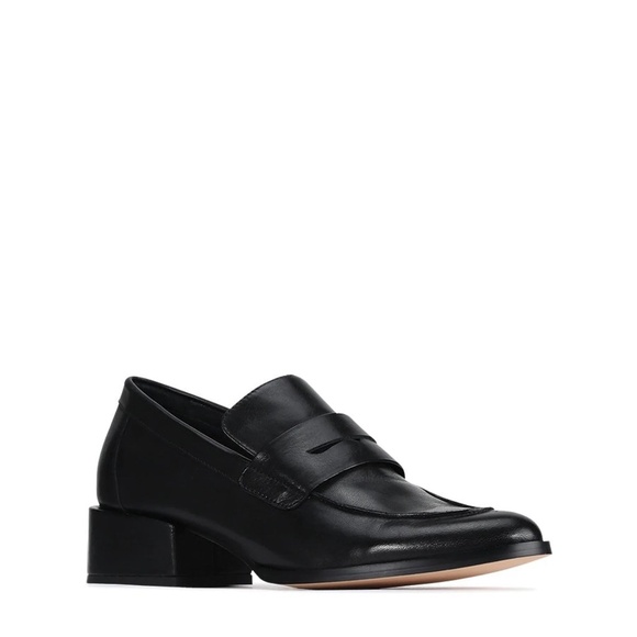 EOS Cass Low Heeled Loafer in Black - Picture 2 of 5